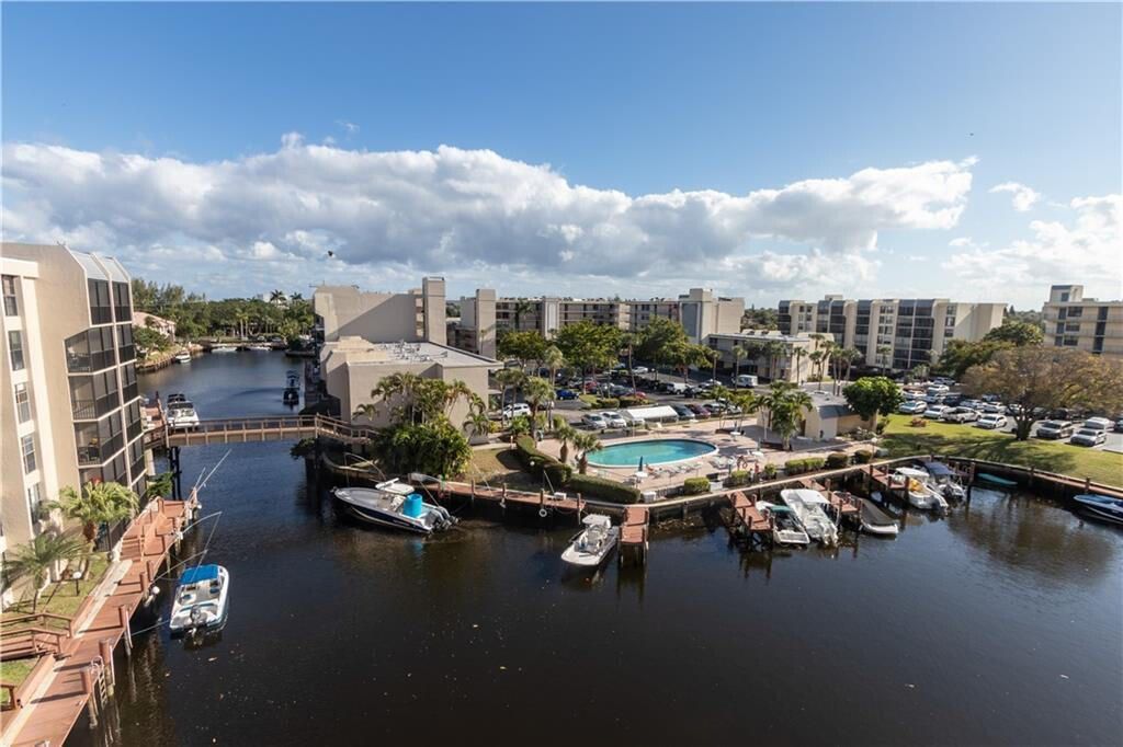 4 Royal Palm Way, Boca Raton, FL 33432 Photo