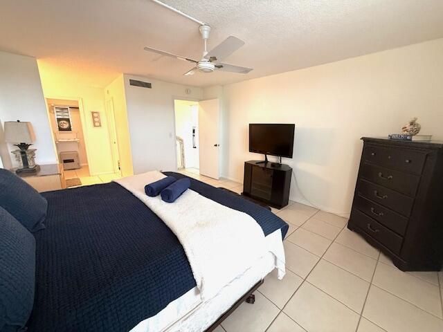 4 Royal Palm Way, Boca Raton, FL 33432 Photo