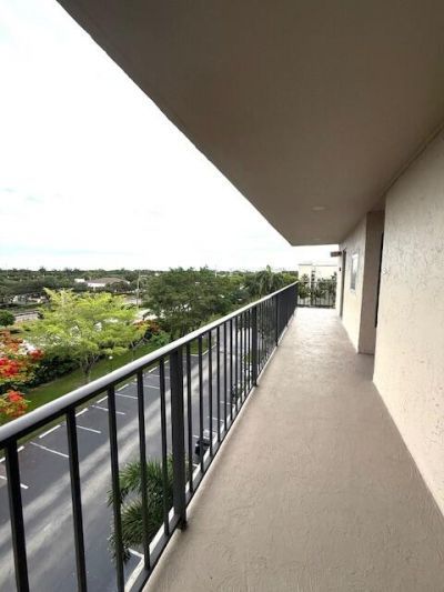 4 Royal Palm Way, Boca Raton, FL 33432 Photo