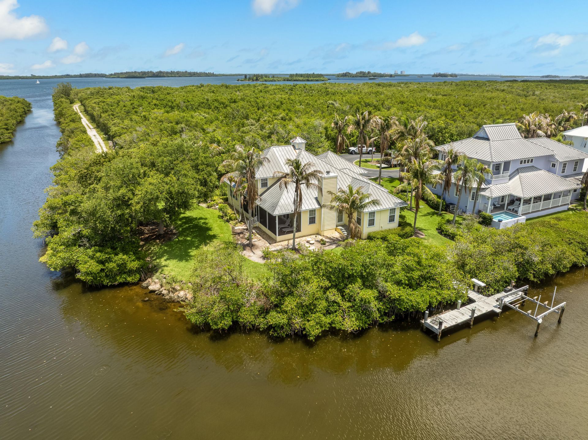 2165 SE 7th Ave Avenue Se, Vero Beach, FL 32962 Photo