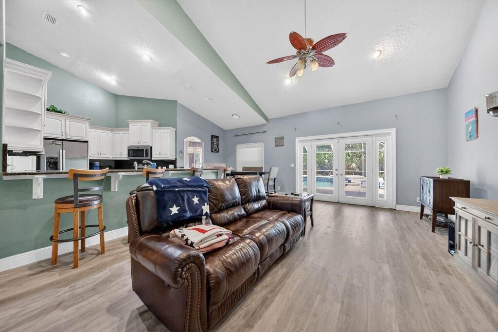 3730 SW Woodbriar Lane, Palm City, FL 34990 Photo