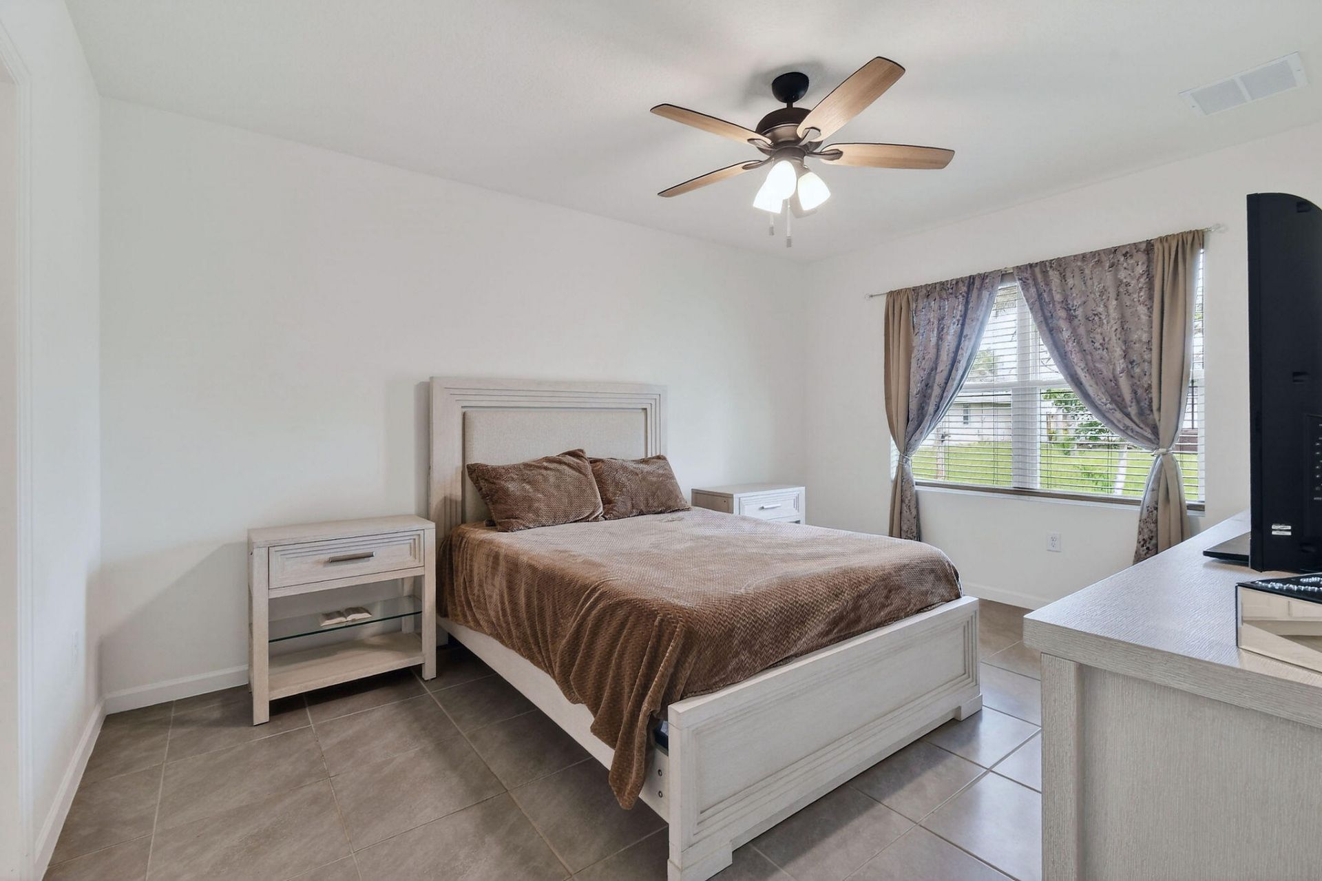 1043 SW California Boulevard, Port Saint Lucie, FL 34953 Photo