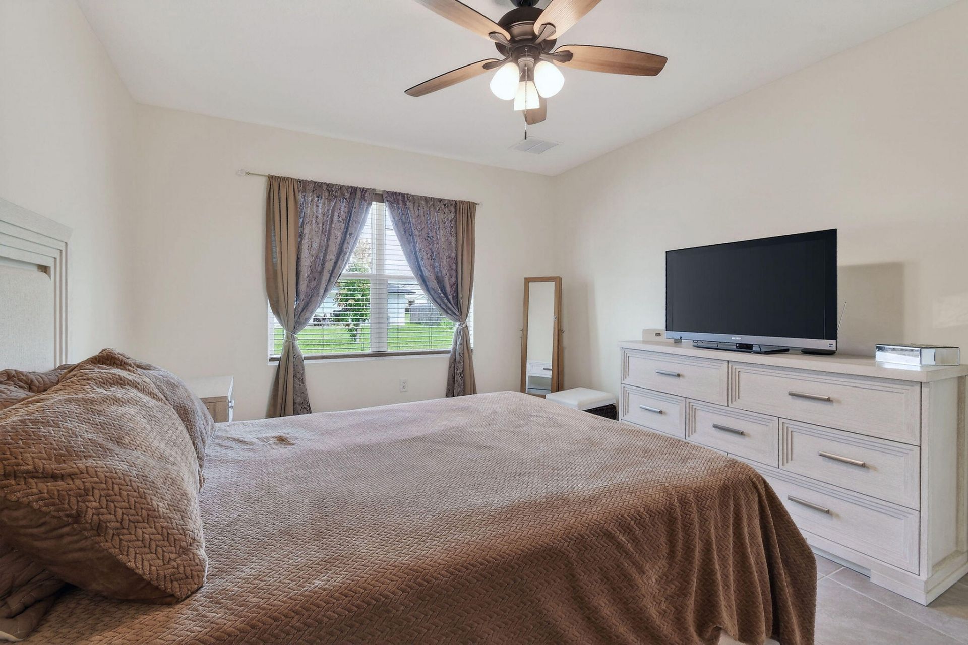1043 SW California Boulevard, Port Saint Lucie, FL 34953 Photo