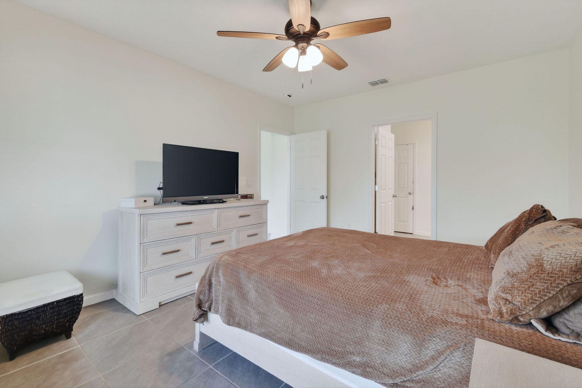 1043 SW California Boulevard, Port Saint Lucie, FL 34953 Photo