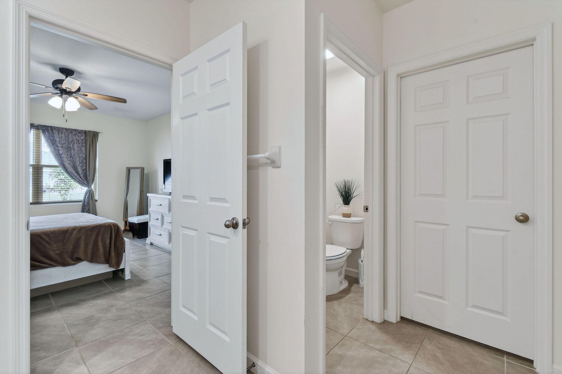 1043 SW California Boulevard, Port Saint Lucie, FL 34953 Photo