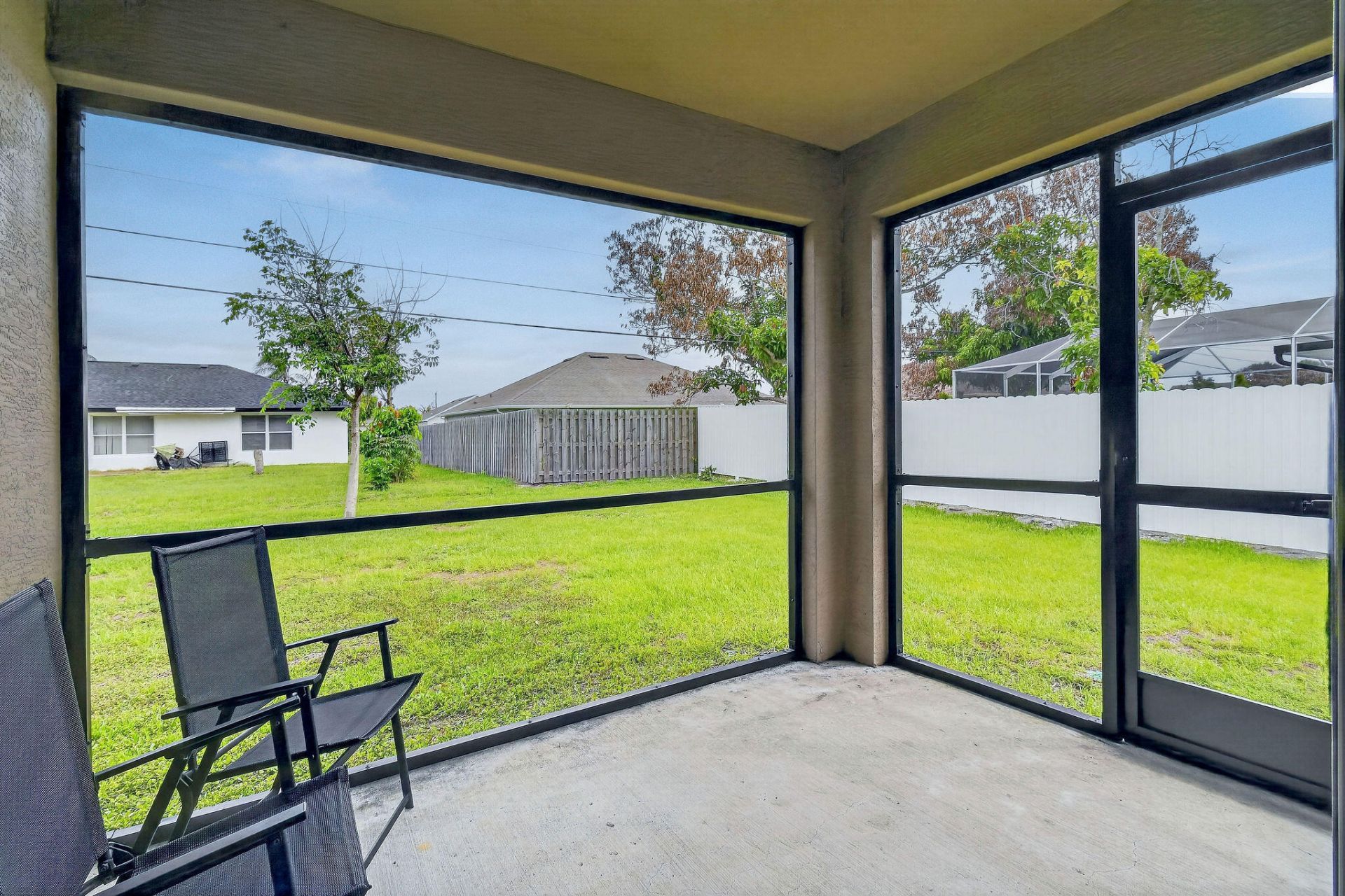 1043 SW California Boulevard, Port Saint Lucie, FL 34953 Photo
