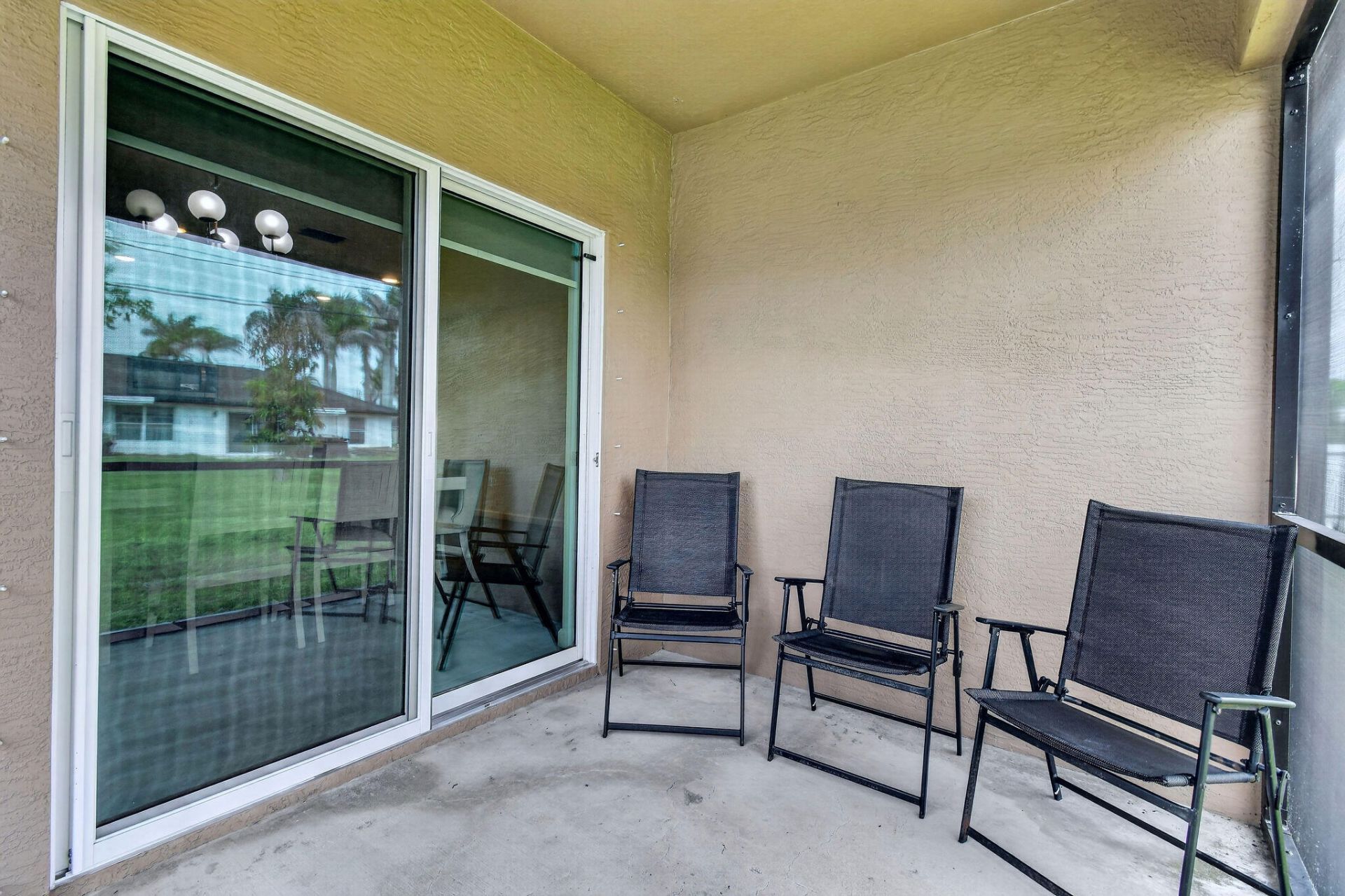 1043 SW California Boulevard, Port Saint Lucie, FL 34953 Photo