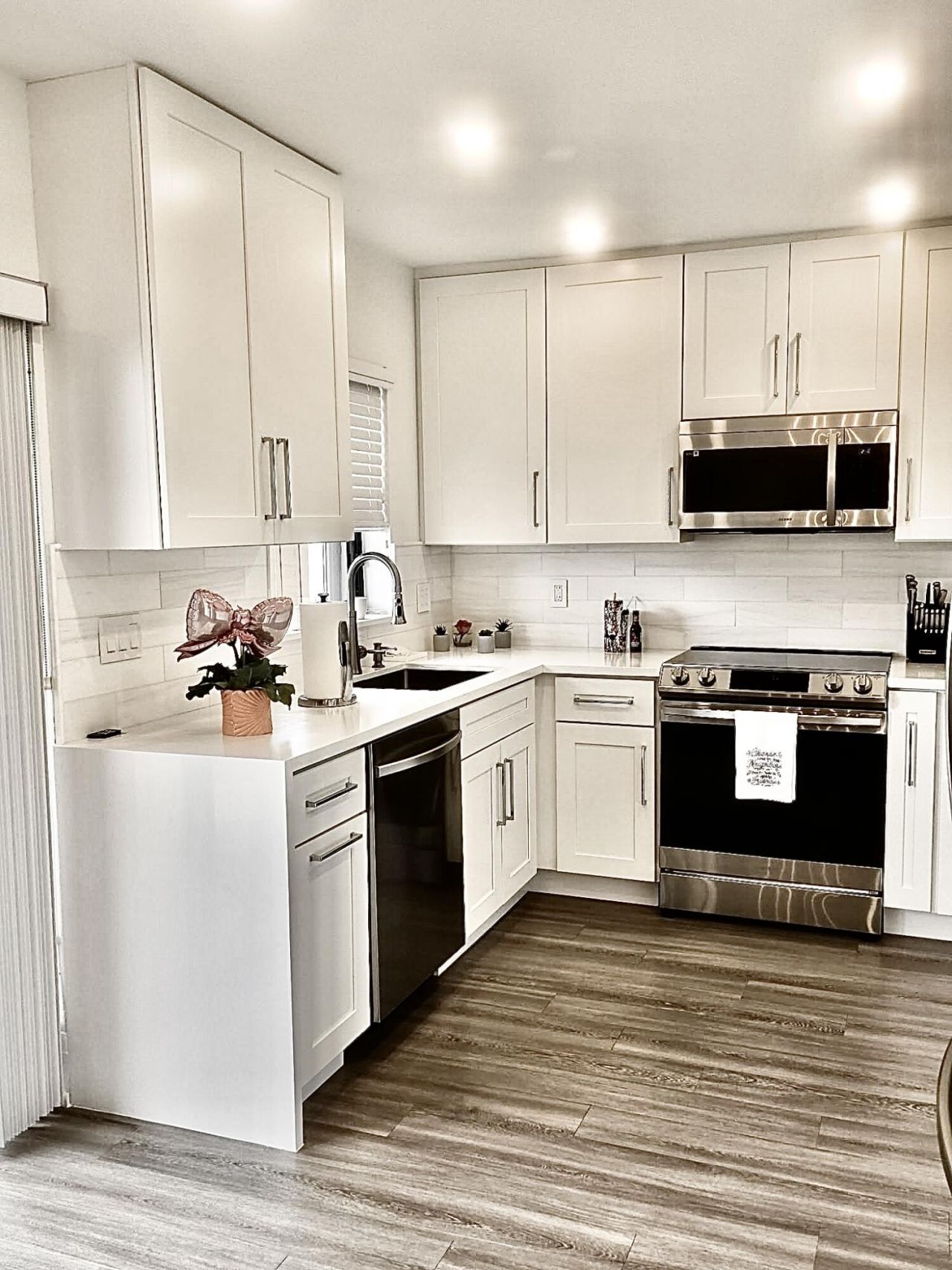 1103 Landings Boulevard, Greenacres, FL 33413 Photo