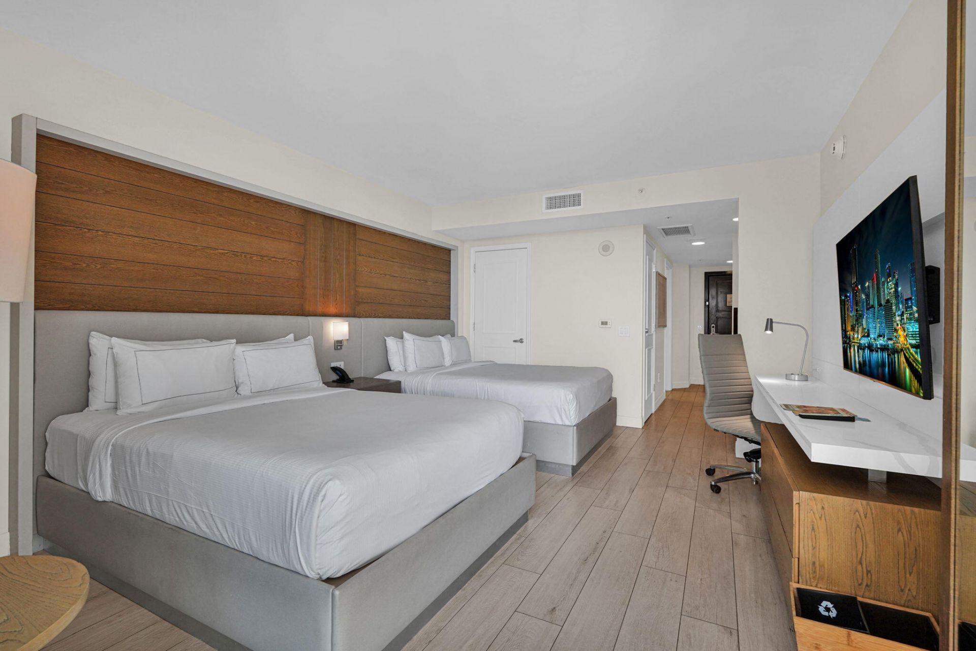 505 N Fort Lauderdale Beach Boulevard, Unit 915, Fort Lauderdale, FL 33304 Photo