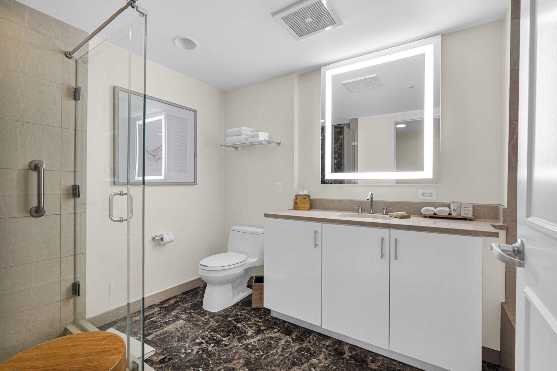 505 N Fort Lauderdale Beach Boulevard, Unit 1103, Fort Lauderdale, FL 33304 Photo