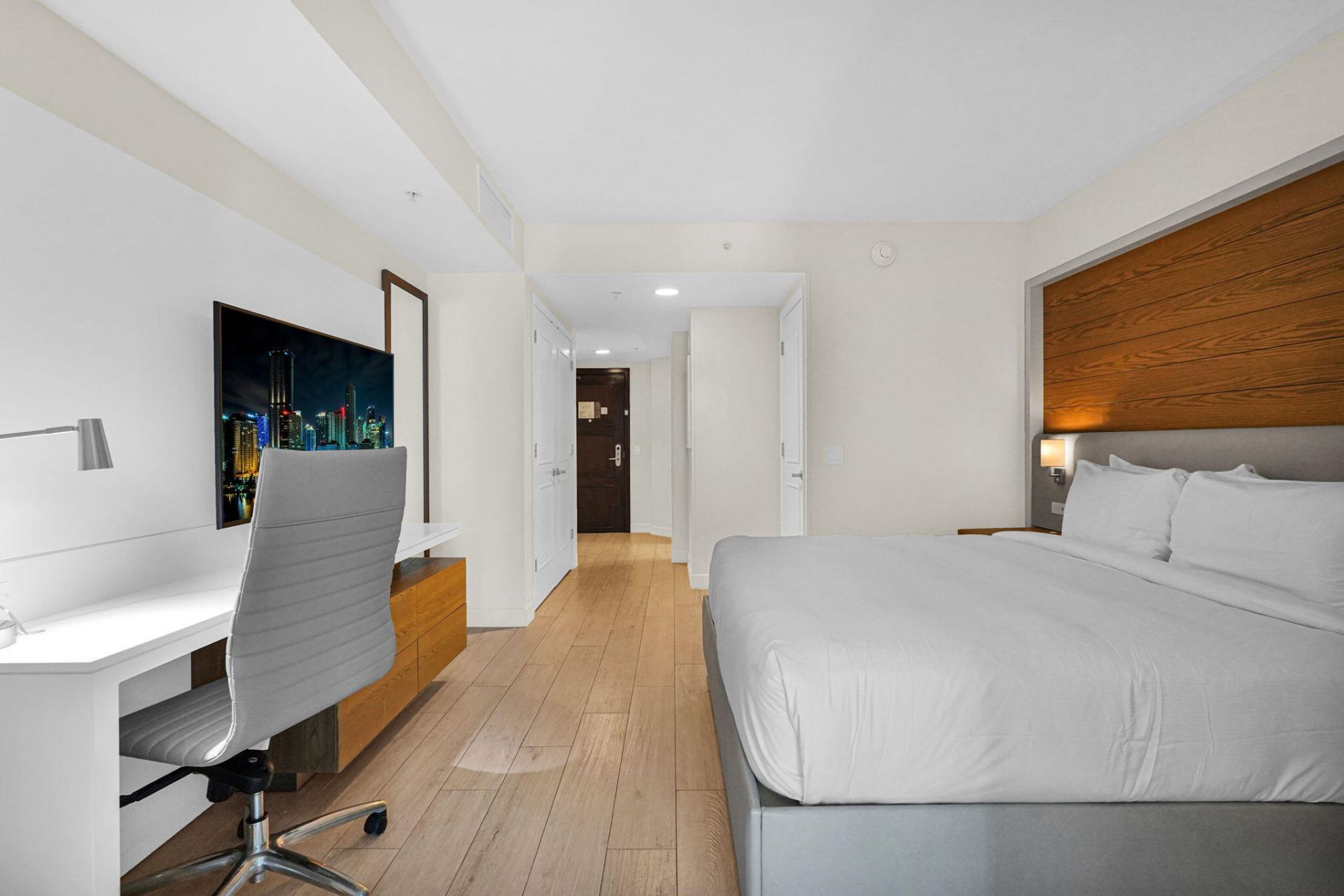 505 N Fort Lauderdale Beach Boulevard, Unit 1103, Fort Lauderdale, FL 33304 Photo