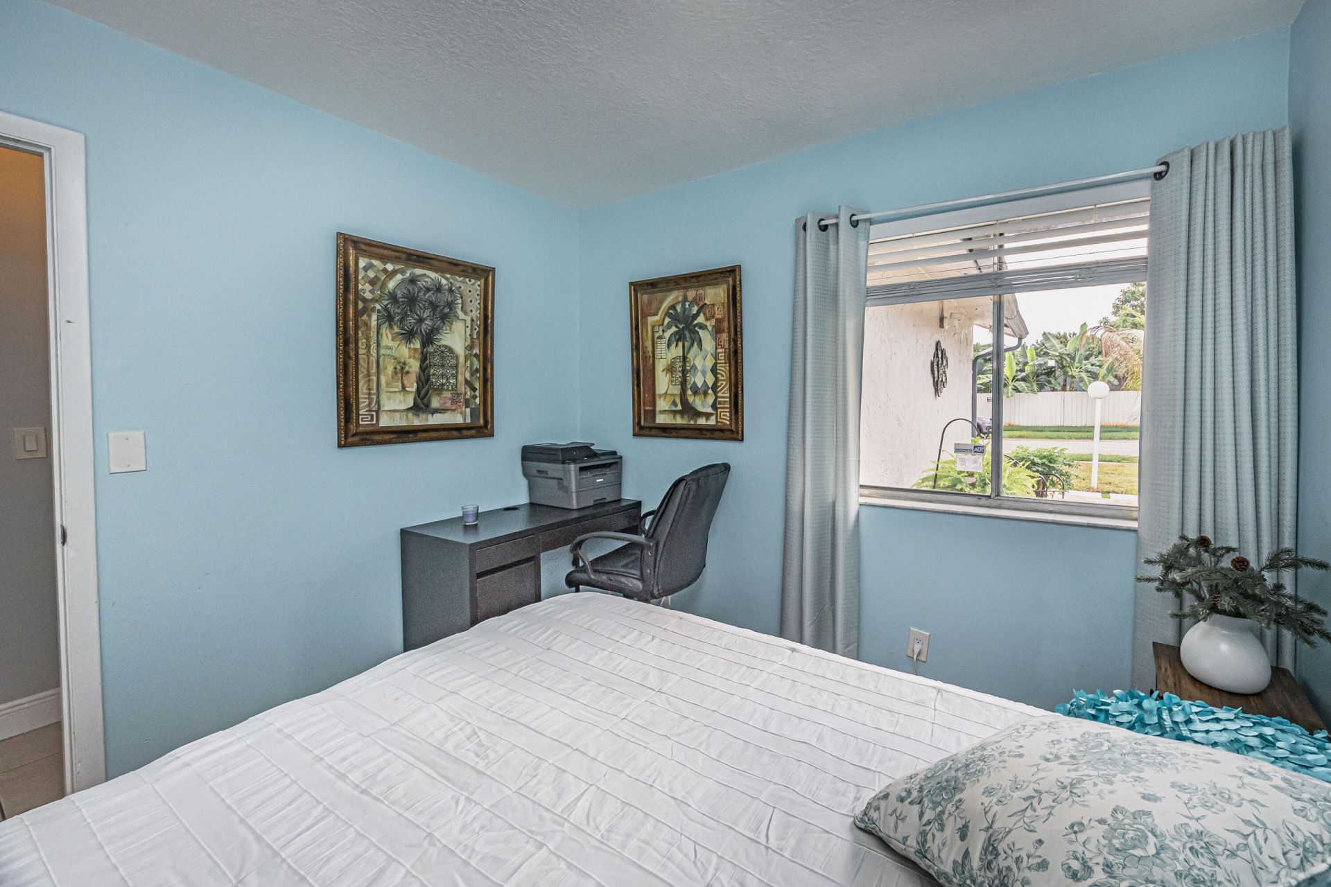 447 Foresta Terrace, West Palm Beach, FL 33415 Photo