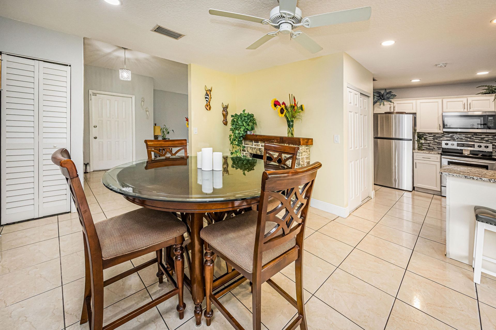 447 Foresta Terrace, West Palm Beach, FL 33415 Photo