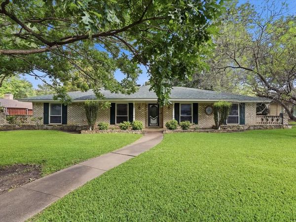 1512 Cliffbrook Drive, Plano, TX 75075
