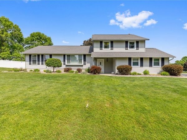 3608 Inclination Drive , Baldwinsville, NY 13027