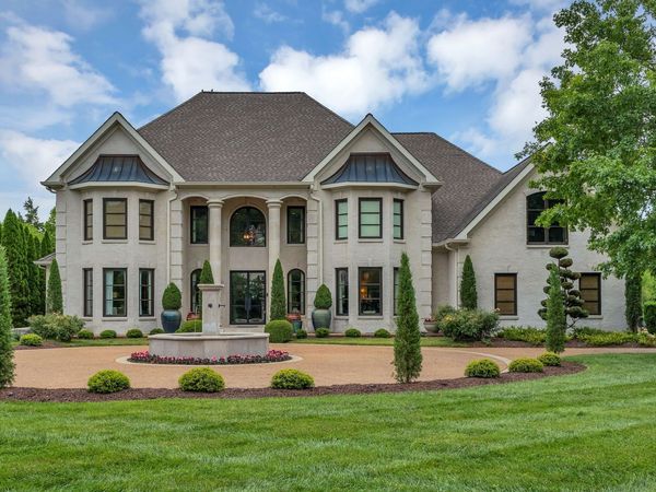 238 Pelham Dr , Brentwood, TN 37027