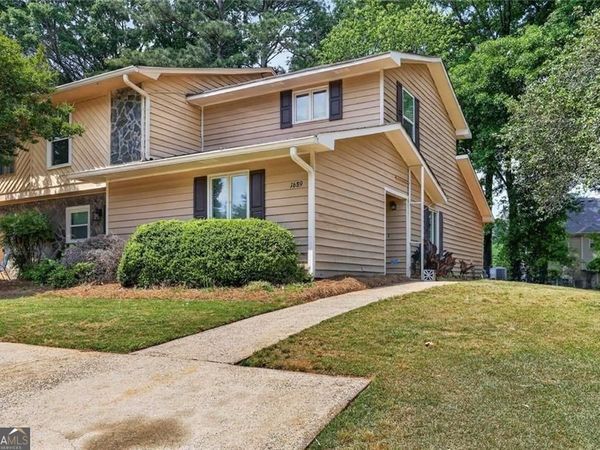 1689 Wynndowne Trail, Smyrna, GA 30080