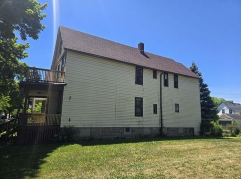 Main Photo