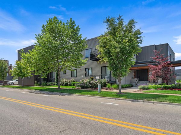 110 Central Avenue, Unit 104, Holland, MI 49423