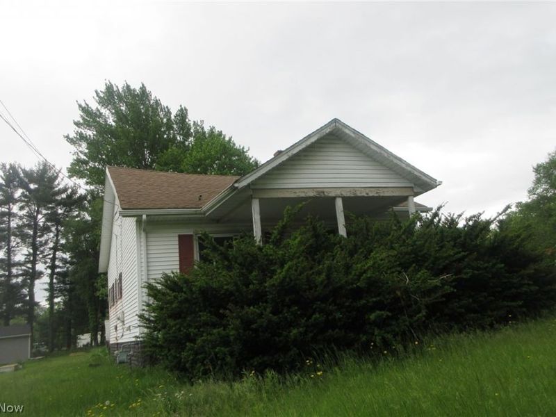 16088 State Route 267, East Liverpool, OH 43920 Photo 3