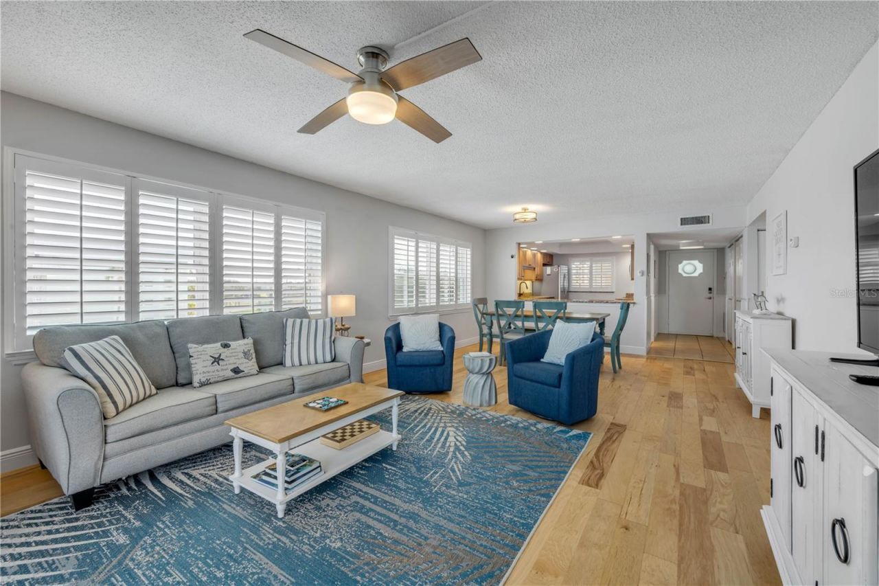 315 N Causeway, Unit C304, New Smyrna Beach, FL 32169 Photo