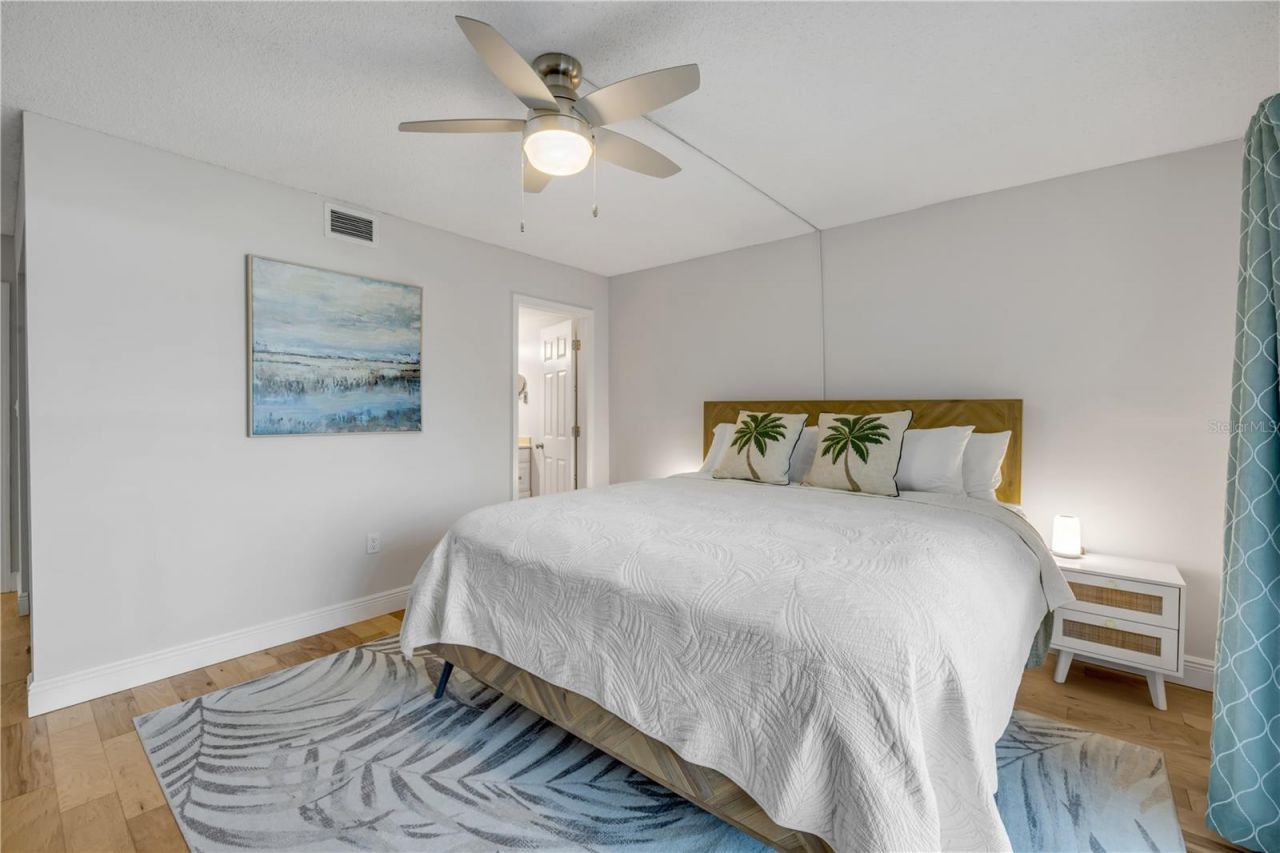 315 N Causeway, Unit C304, New Smyrna Beach, FL 32169 Photo