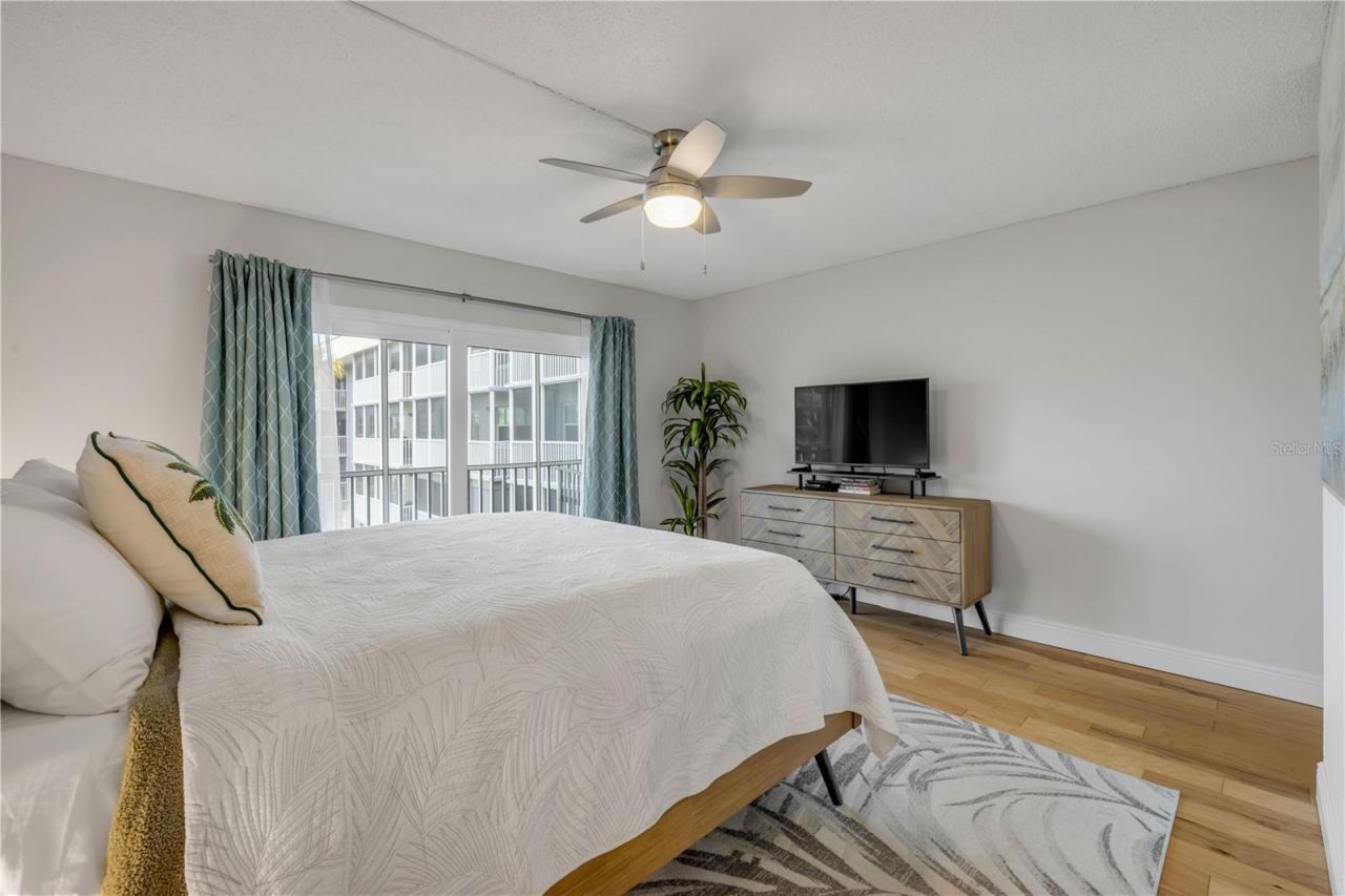 315 N Causeway, Unit C304, New Smyrna Beach, FL 32169 Photo