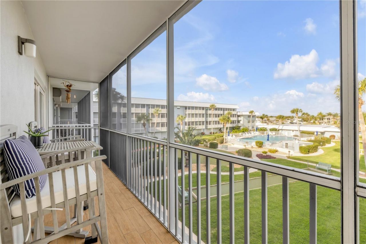 315 N Causeway, Unit C304, New Smyrna Beach, FL 32169 Photo