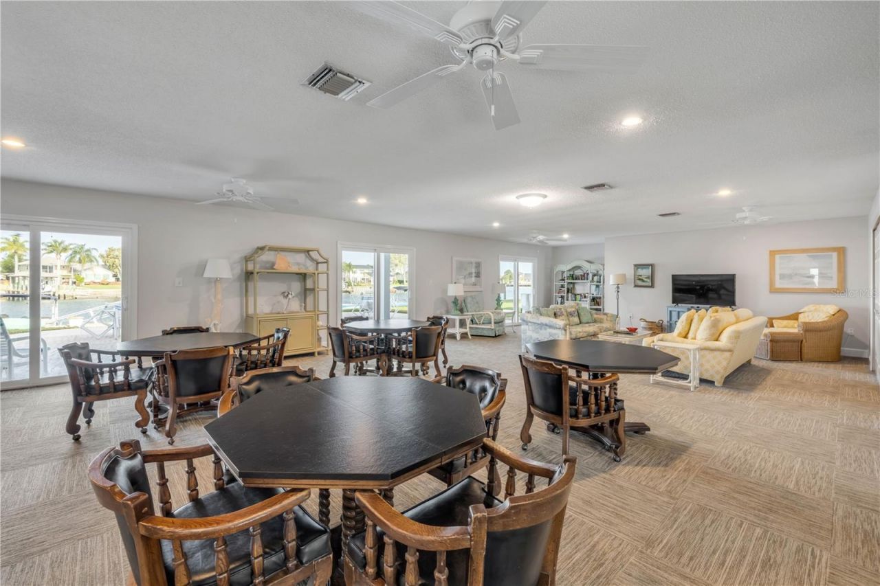315 N Causeway, Unit C304, New Smyrna Beach, FL 32169 Photo