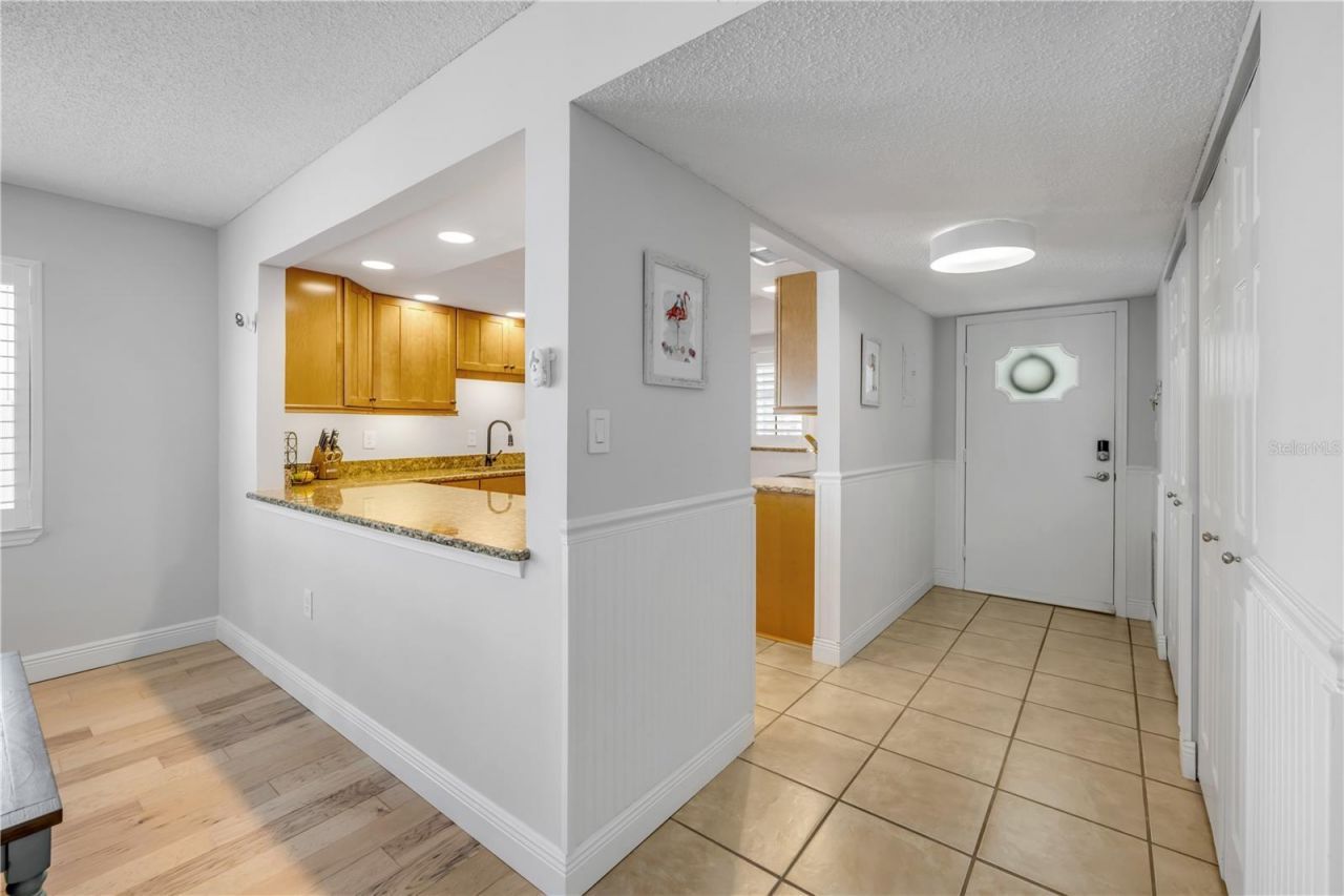 315 N Causeway, Unit C304, New Smyrna Beach, FL 32169 Photo