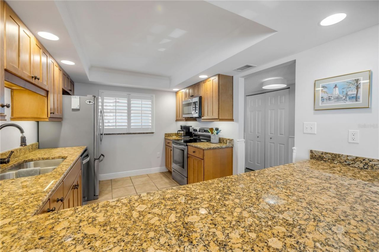315 N Causeway, Unit C304, New Smyrna Beach, FL 32169 Photo