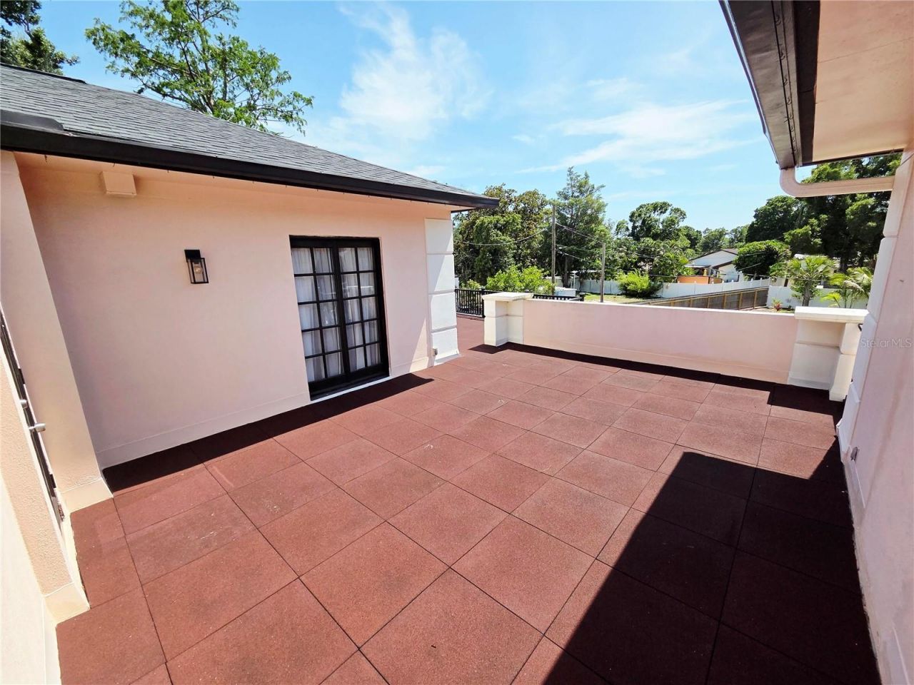 411 72nd Street S, Saint Petersburg, FL 33707 Photo