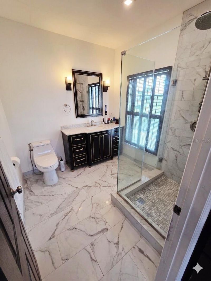 411 72nd Street S, Saint Petersburg, FL 33707 Photo
