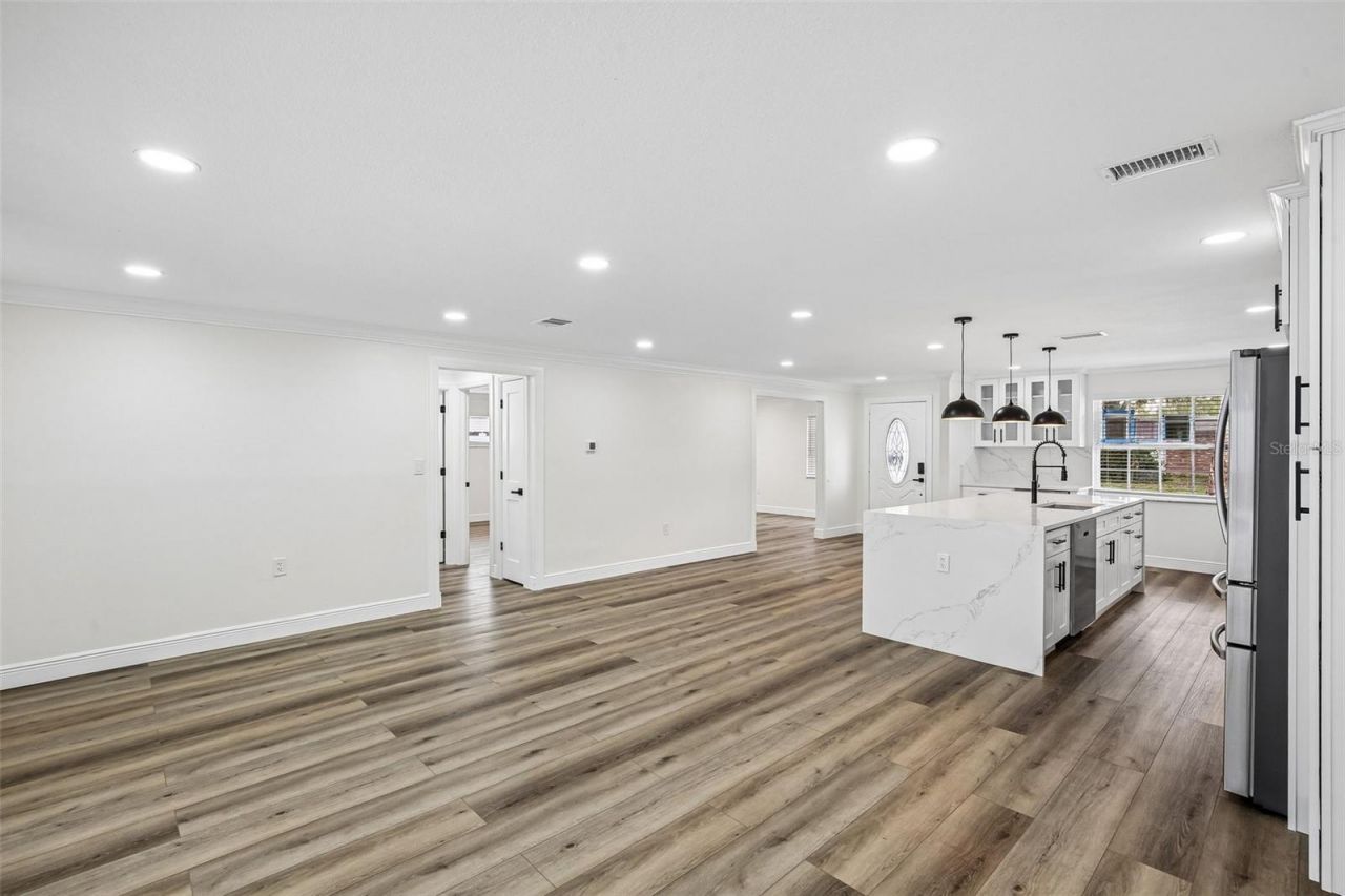 2230 Albright Drive, Clearwater, FL 33765 Photo