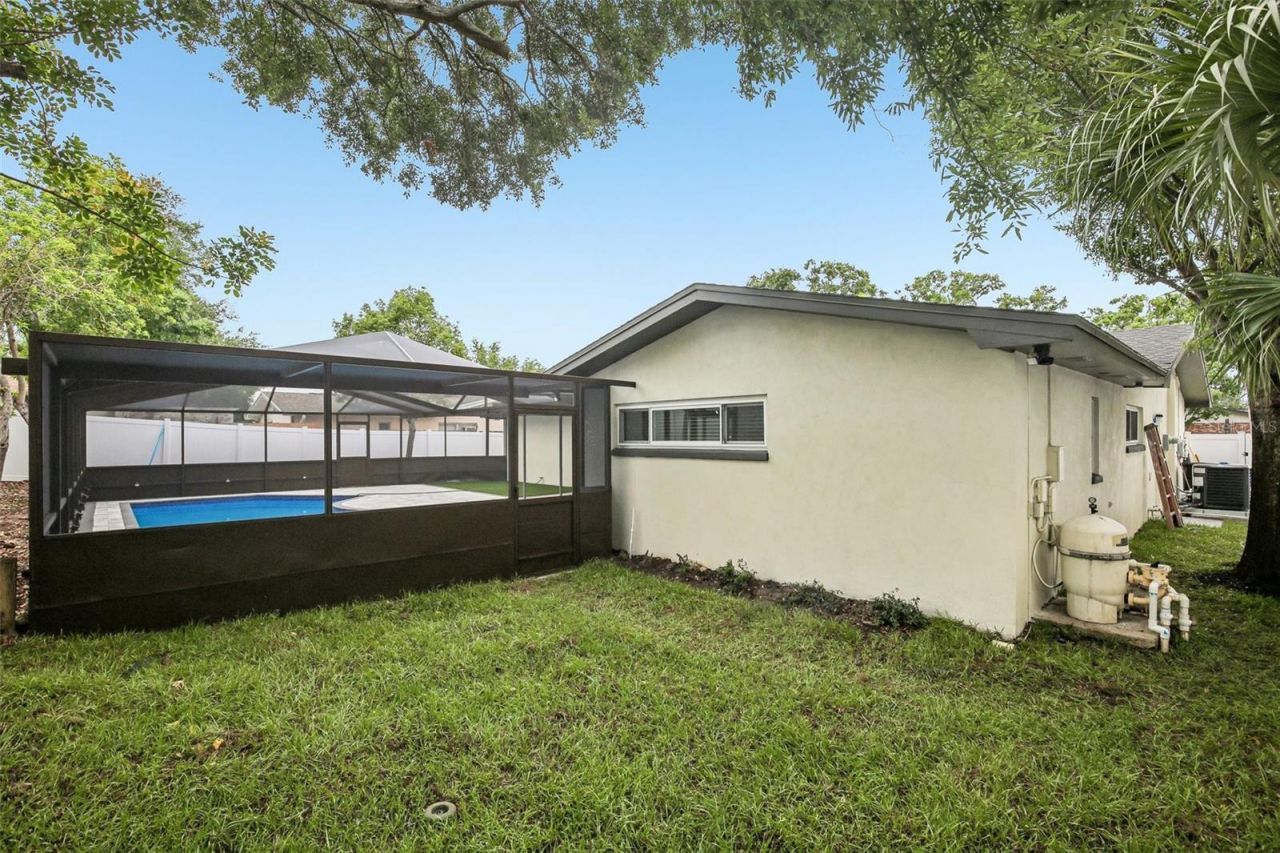 2230 Albright Drive, Clearwater, FL 33765 Photo