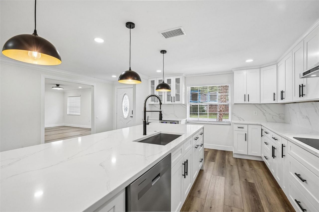 2230 Albright Drive, Clearwater, FL 33765 Photo