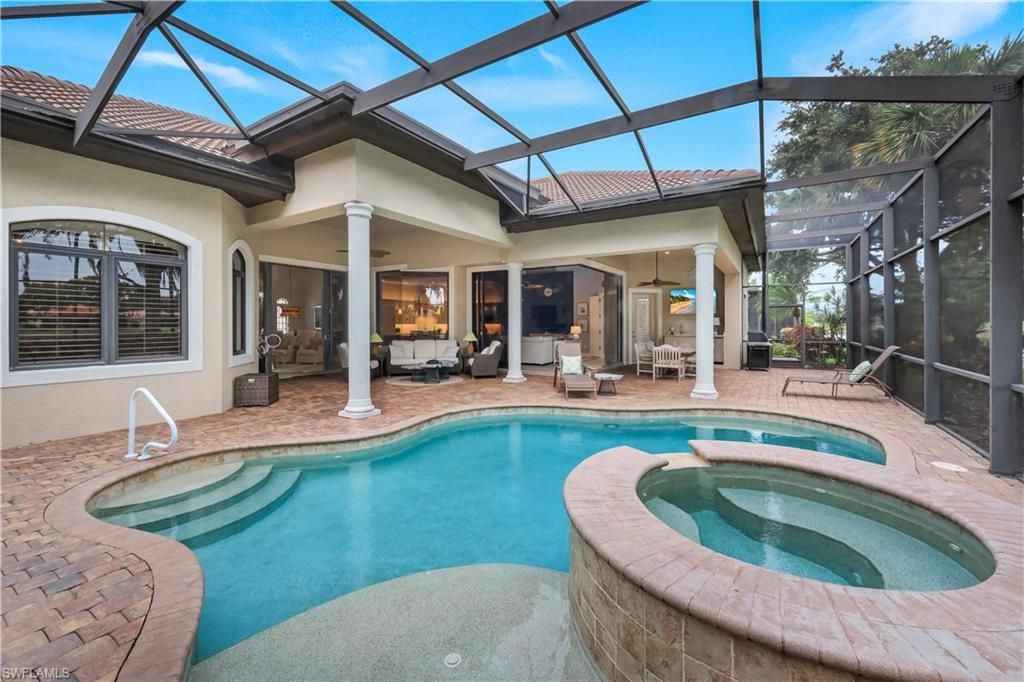 9002 Shenendoah Cir, Naples, FL 34113 Photo