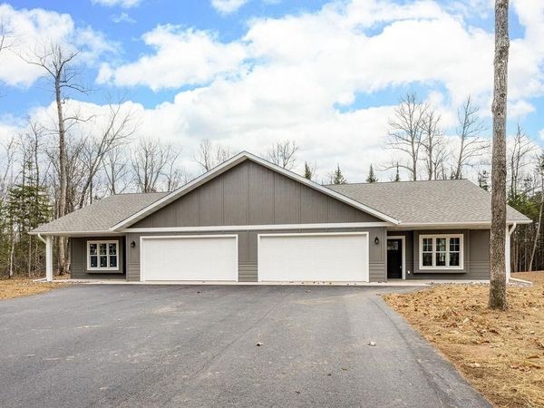 3134 Maple Dr, Cloquet, MN 55720
