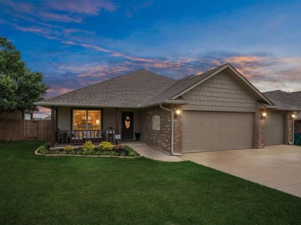11321 NW 7th Street, Yukon, OK 73099