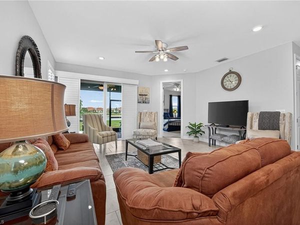 3944 Crosswater DR, NORTH FORT MYERS, FL 33917