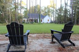 1077 Butterfly Lane photo 4