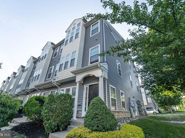 26 TEAL COURT , DELRAN, NJ 08075