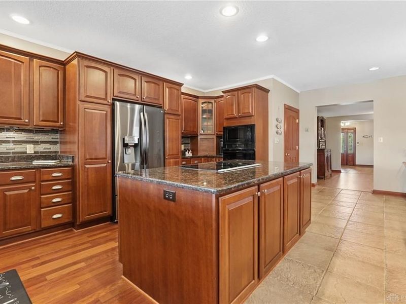 1101 Chickasaw Drive, London, OH 43140 Photo 7