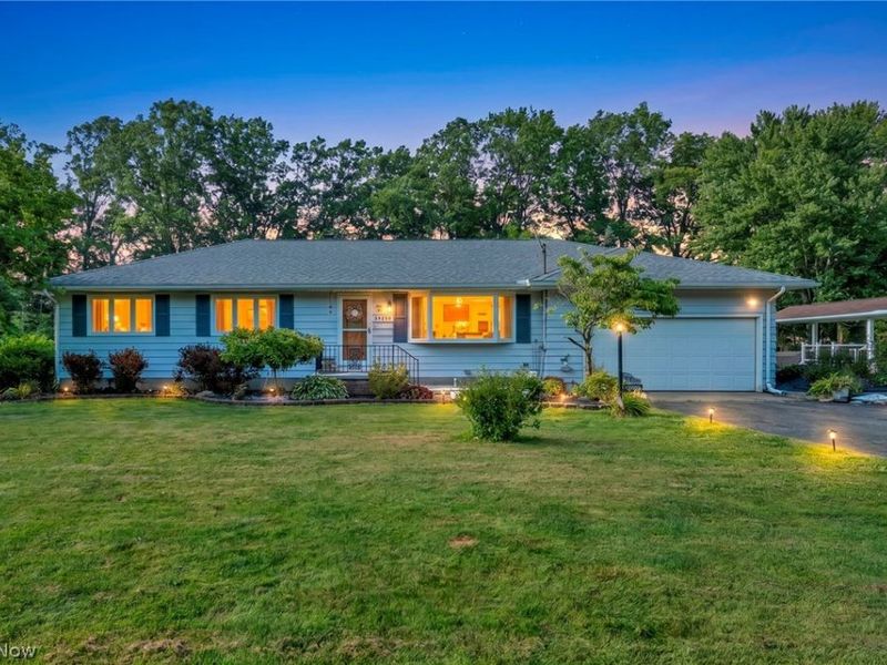 39550 Calann Drive , Elyria, OH 44035 Photo 2