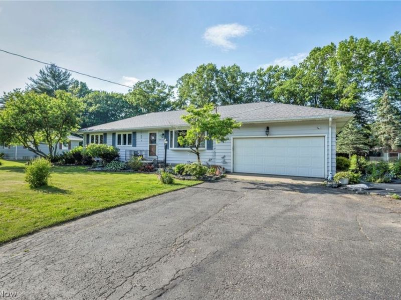 39550 Calann Drive , Elyria, OH 44035 Photo 6