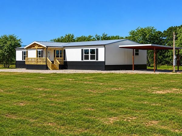 1053 Carnagie Road, Poolville, TX 76487