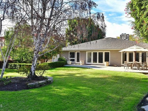 1660 S Oak Knoll Avenue, San Marino, CA 91108