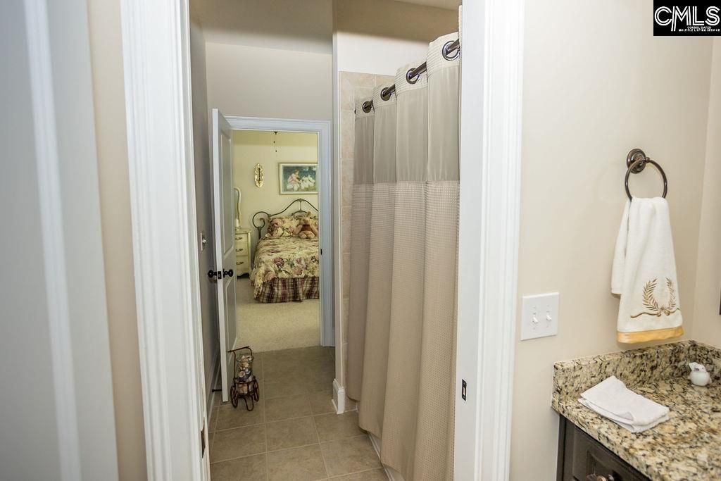 640 Kumatage Lane Photo 43