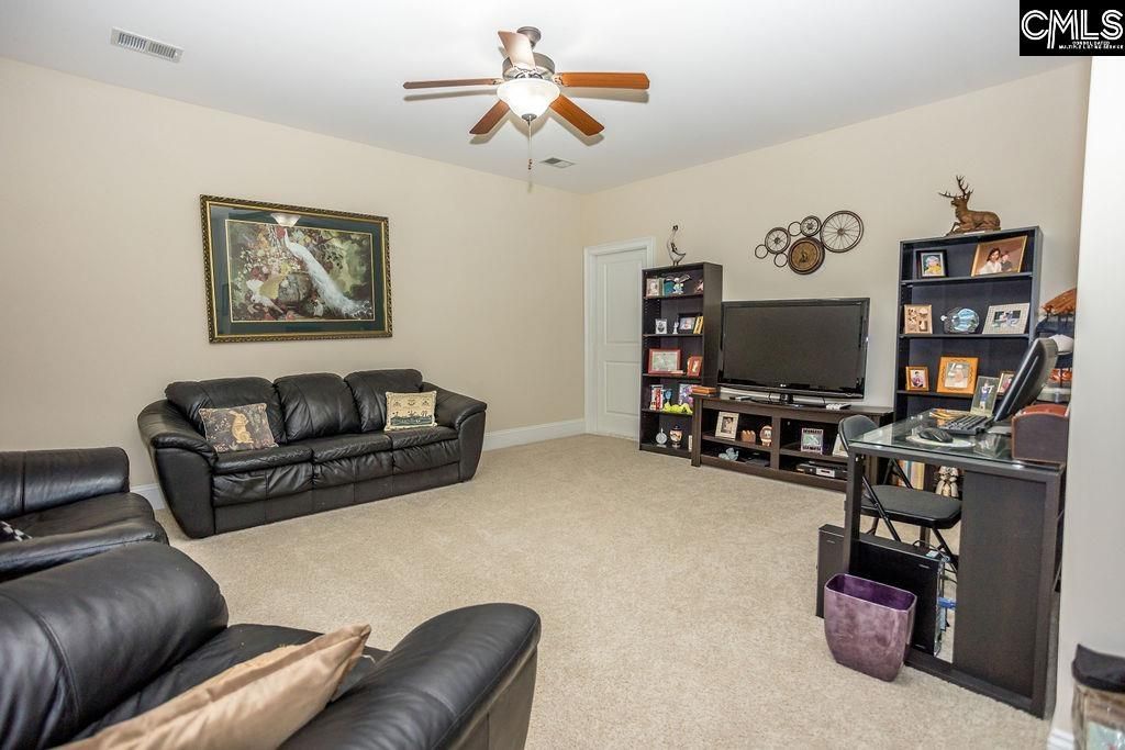 640 Kumatage Lane Photo 47