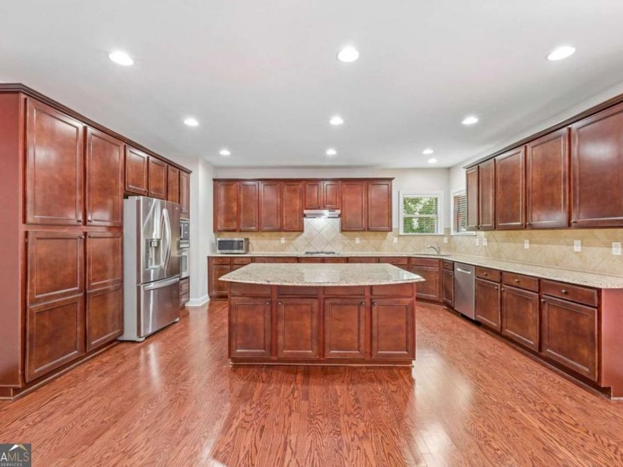 Property Image 40